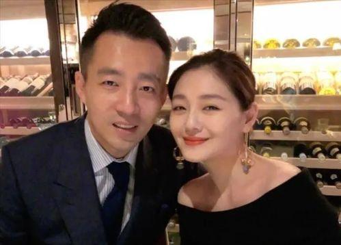 全娱乐圈都靠我吃瓜,我只负责吃